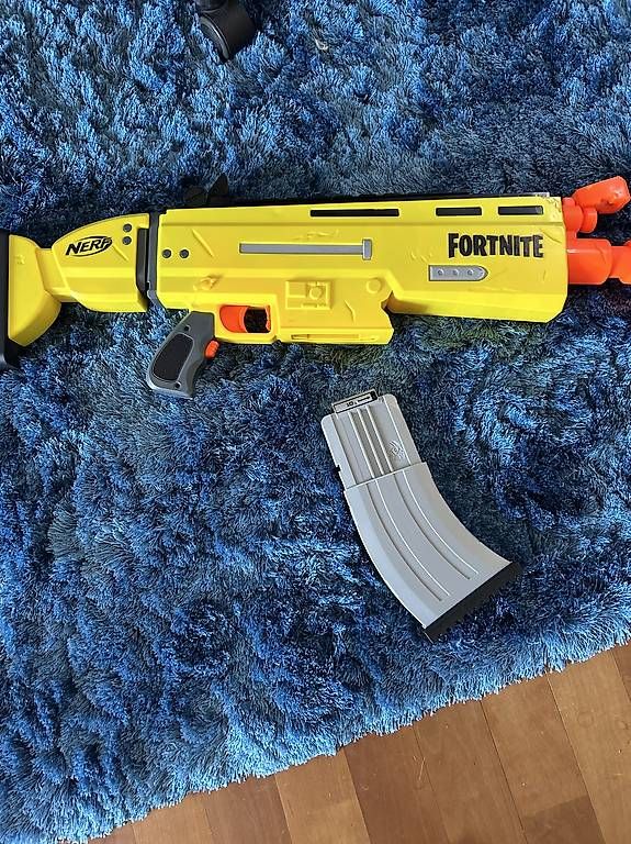 Nerf Giocattoli: Forinte Elektro Gun – Usato da Uster venduto da Ran04 1