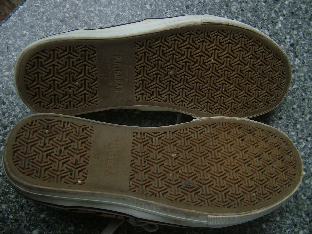 Scarpe da donna: Sneaker von Pull & Bear, Gr. 37 %% – Usato da Nunningen venduto da Fashion-Ave51 4