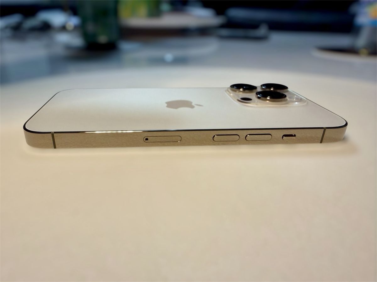 Apple Telefoni cellulari / Smartphones: iPhone 14 Pro Gold 512Go – Usato da Chavannes-de-Bogis venduto da ale_zp56 7