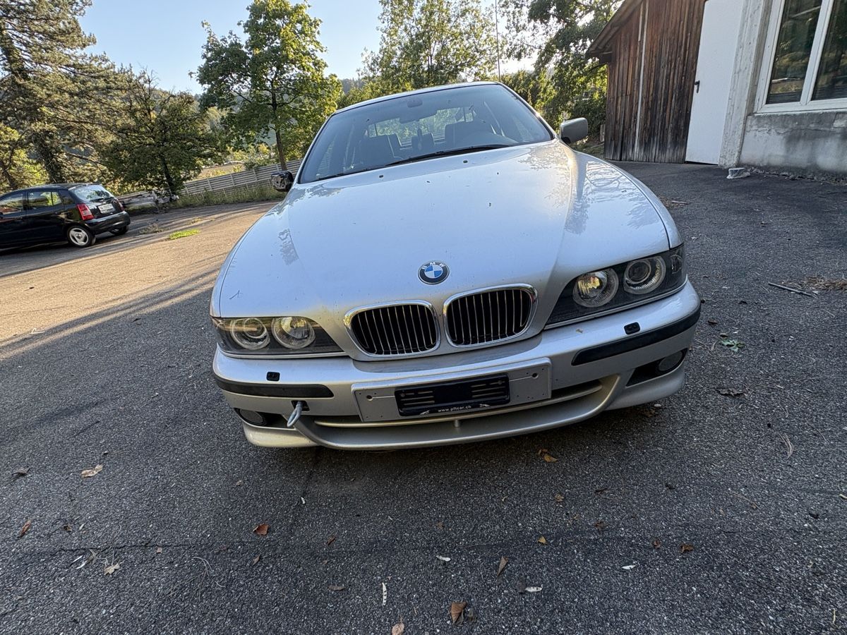 BMW Autos: E39 523i – Défectueux à Fisibach par DenizUsemDorf 1