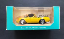 RIO 1:43 N° R2, Ferrari 365 GTS/4 Daytona spider 1969, jaune