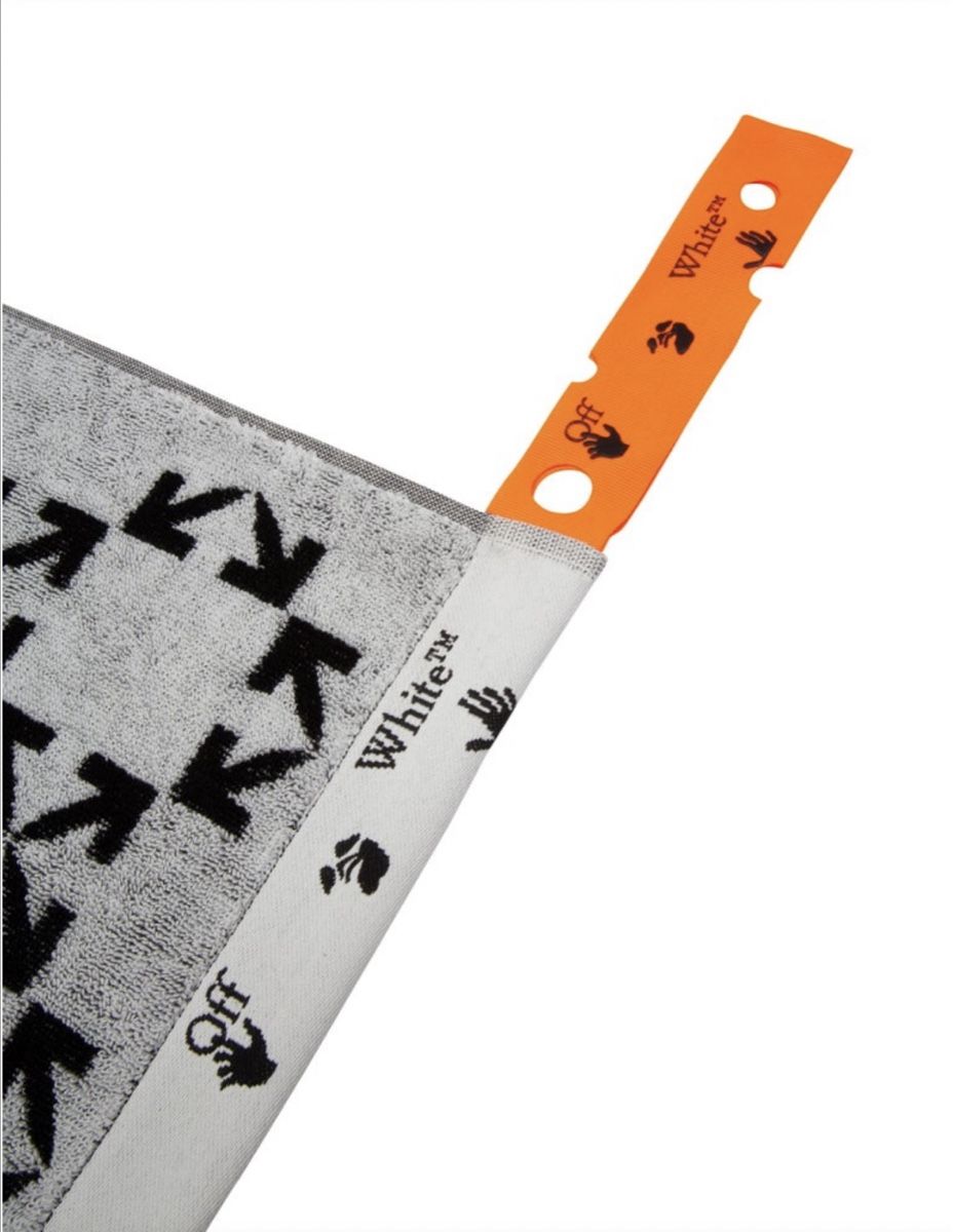 Badetücher: Off-White limited Towel Set by Virgil Abloh 100% original – Neu und originalverpackt aus Thun von Miam_ 3