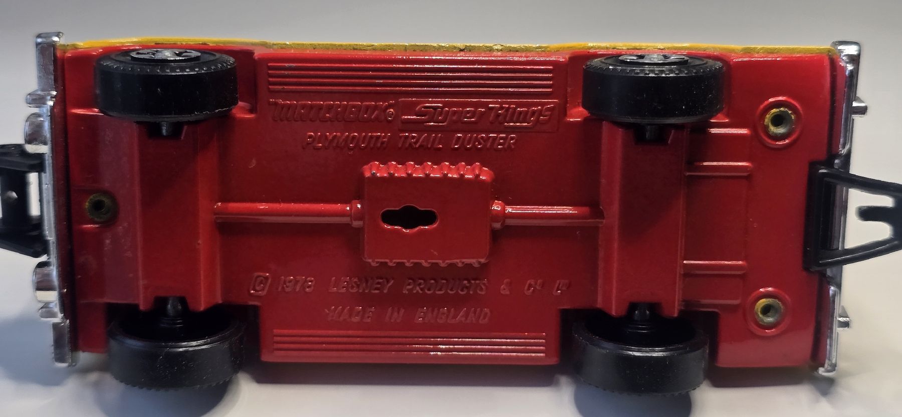 Matchbox Modellini d'auto: Matchbox Super Kings Plymouth Trail Duster – Usato da Kirchberg BE venduto da HotWheelsSammler 3