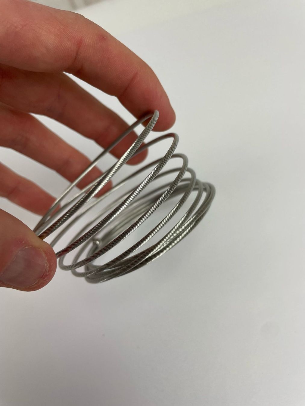 Bracciali & Braccialetti: Stahlseil Armband mit Schlaufen – Nuovo e nell'imballaggio originale da Wängi venduto da LiqKojote 2