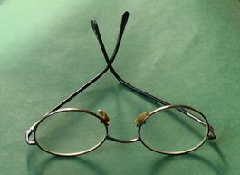 Brille I NEED YOU, Metall, oval, silber-gold, top