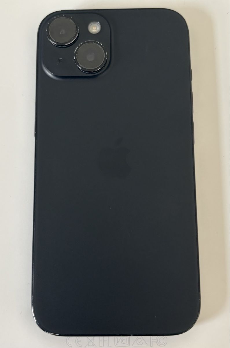 Apple Portables: iPhone 15, 128GB, Schwarz – D'occasion à Basel par Michele4123 2