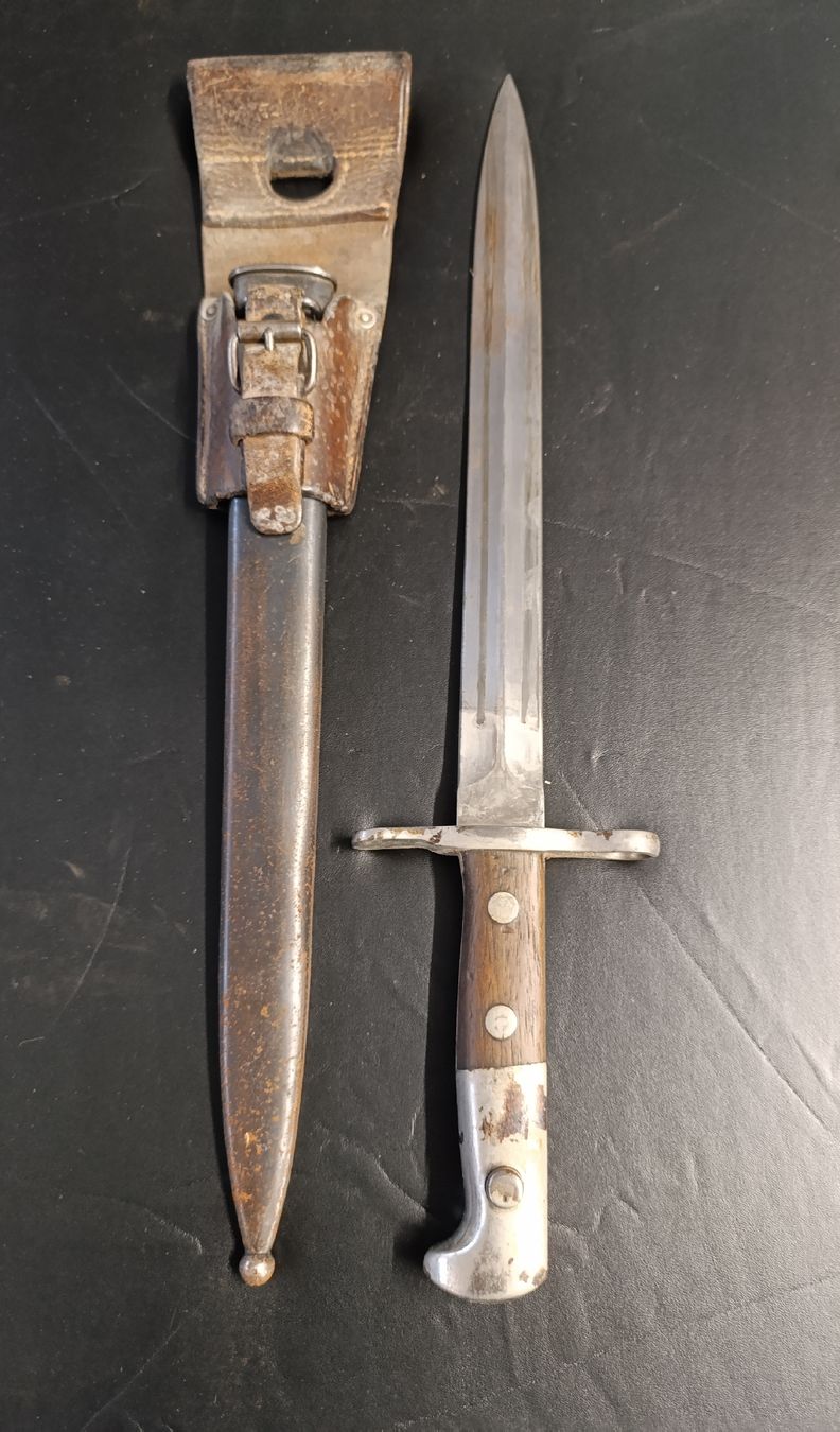 Schweizer Armee Armi bianche: Baïonnette – Usato da Avry-sur-Matran venduto da dav_nm5p 5