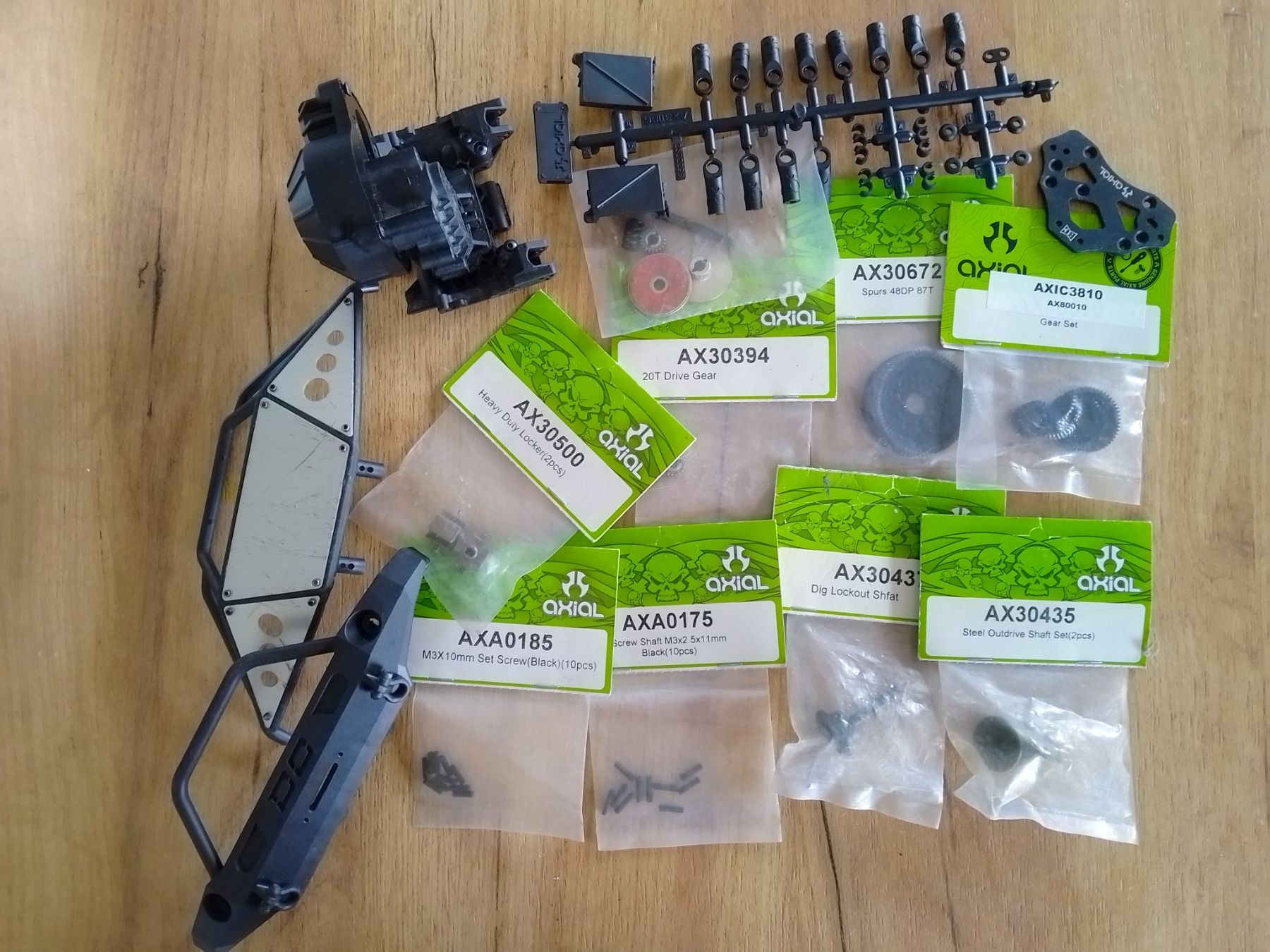 Axial Modellismo RC: Axial Parts – Usato da Fully venduto da Suisse-crawler