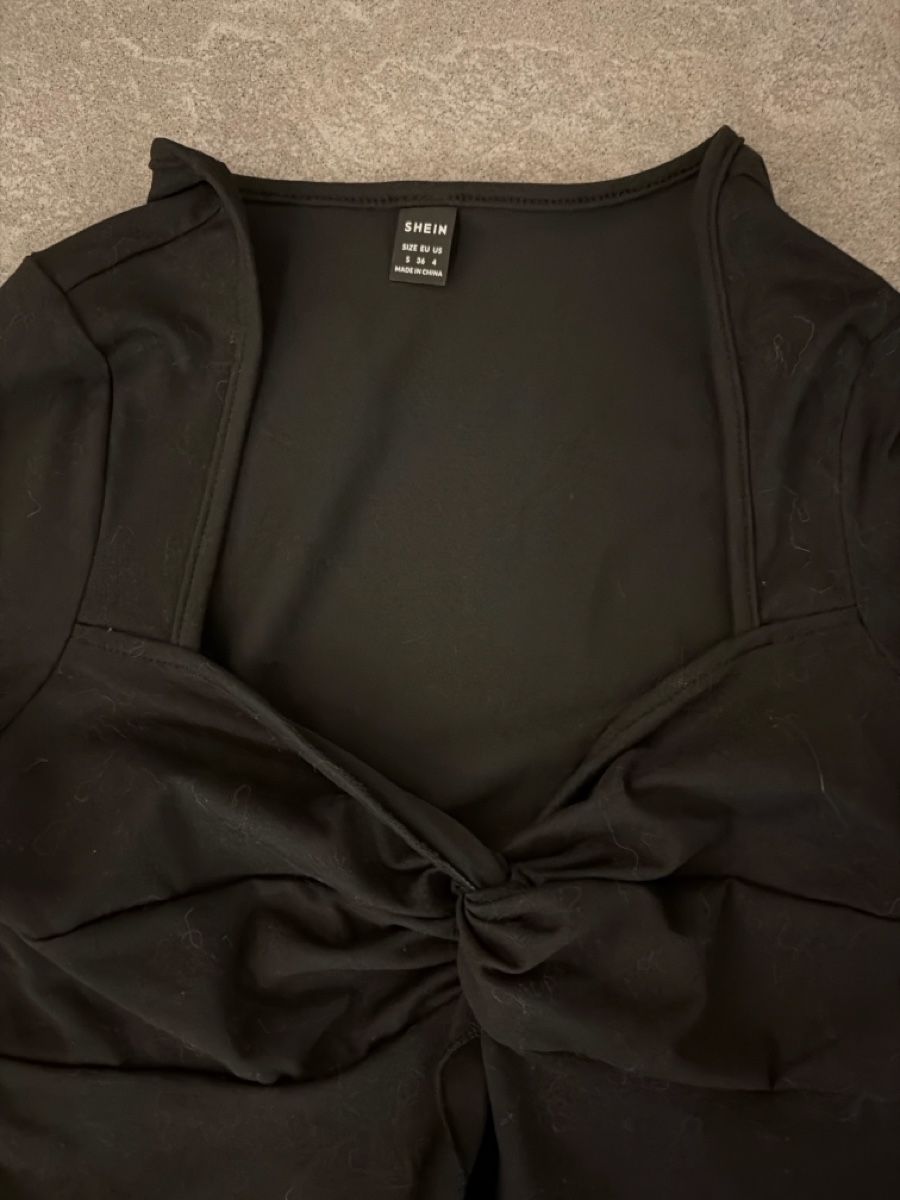 Shein Top: Schickes Oberteil, Grösse S, neuwertig, schwarz – Nuovo (secondo la descrizione) da Schöftland venduto da nevio74 1