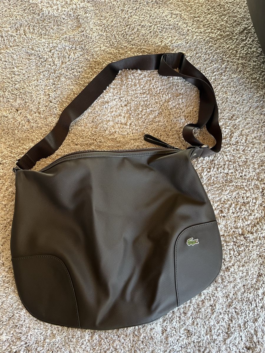 Lacoste Borse da donna: Sac Lacoste – Nuovo (secondo la descrizione) da savièse venduto da karukeragwada