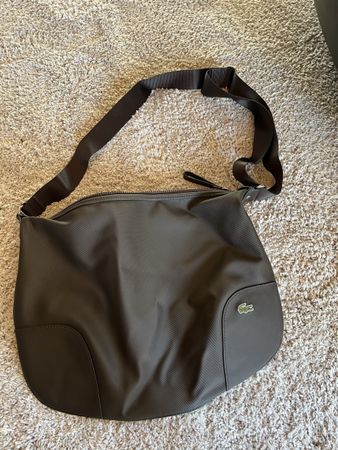 Sac Lacoste