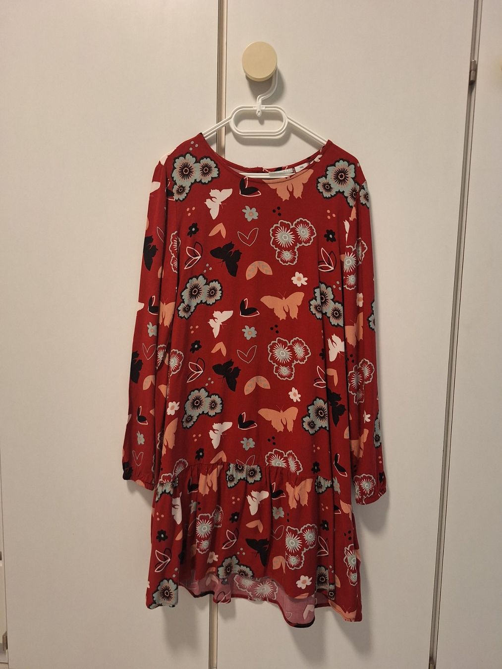 Vestiti & Gonne: Mädchen Kleid Gr. 140 (152) – Nuovo (secondo la descrizione) da Biberist venduto da rospel