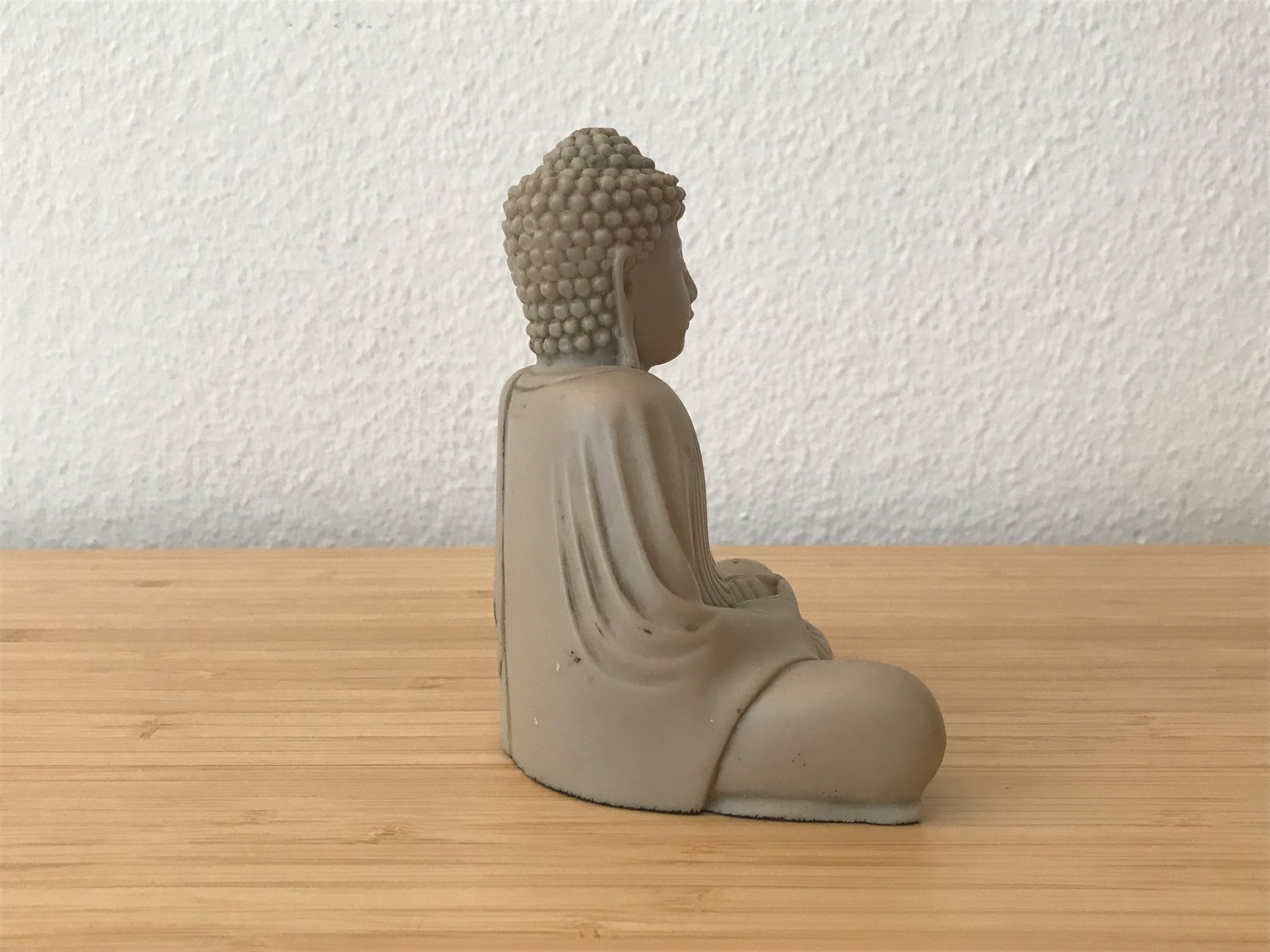 Statuette: Buddha Figur sitzend hellbraun Kunststoff – Usato da Zürich venduto da tan_gp95 3
