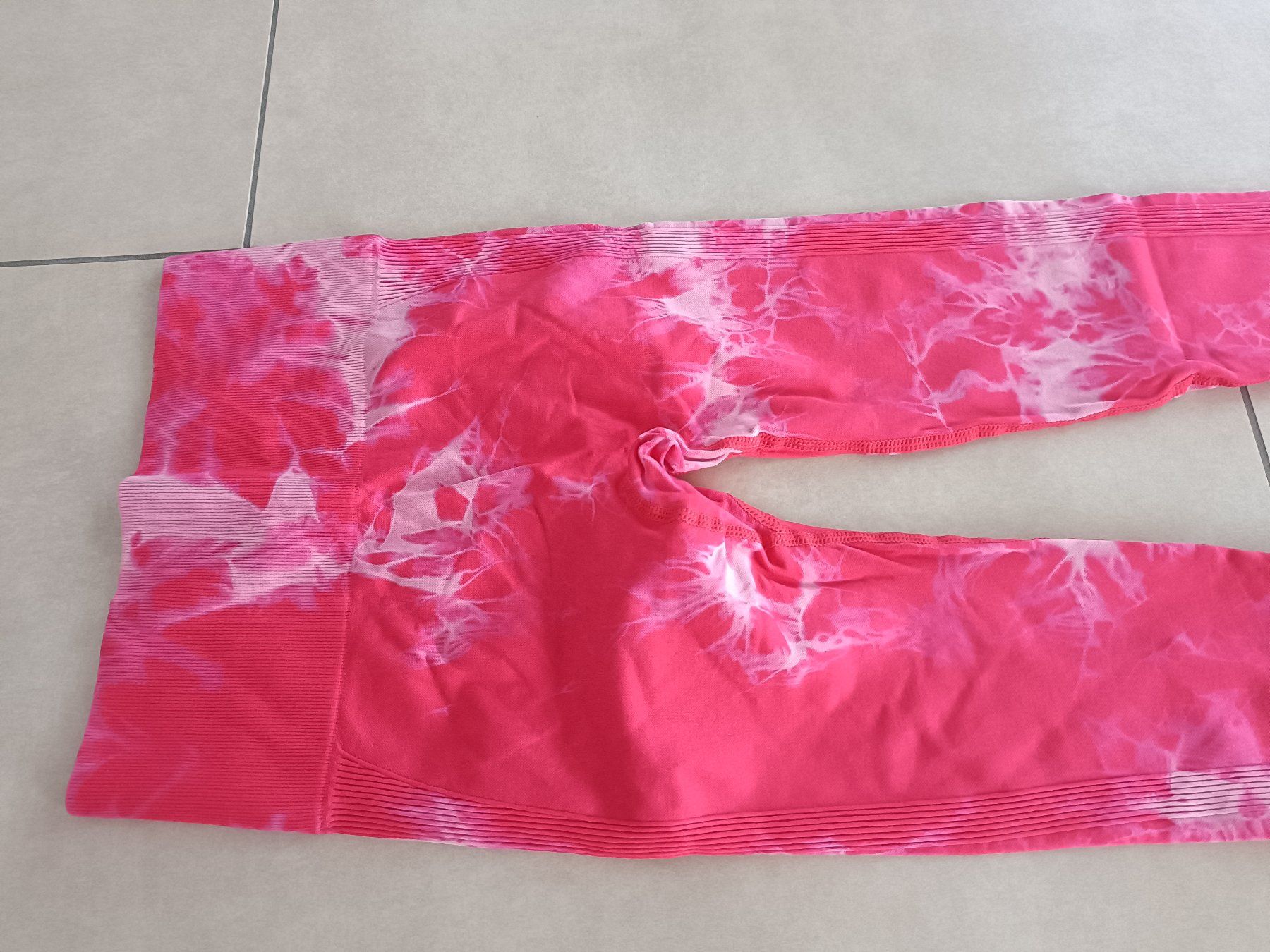 Leggings: Batik Leggings - Grösse M – Nuovo e nell'imballaggio originale da Rickenbach b. Wil venduto da Beautiful.Things 1