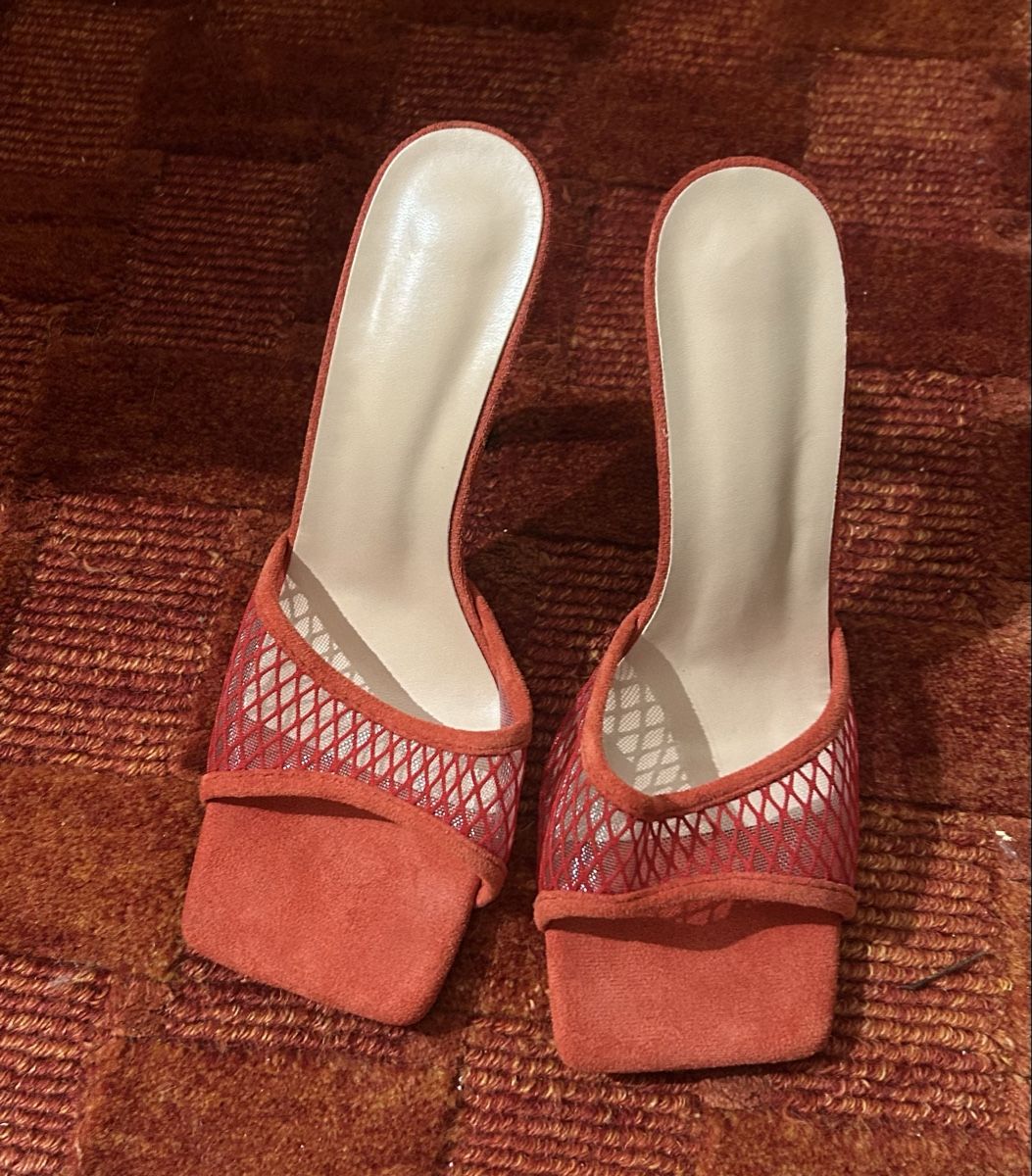 Scarpe da donna: Chaussures escarpins sandalettes – Nuovo (secondo la descrizione) da Saxon venduto da tok_8dnf