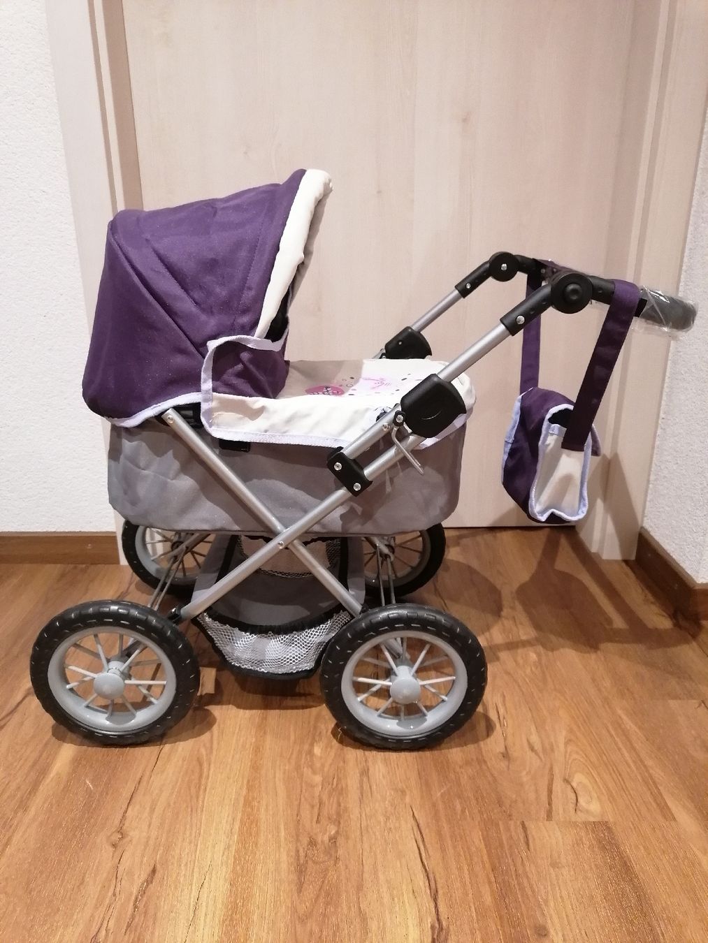 Carrozzine per bambole: Puppenwagen Bayer – Usato da Amden venduto da Bergdohle