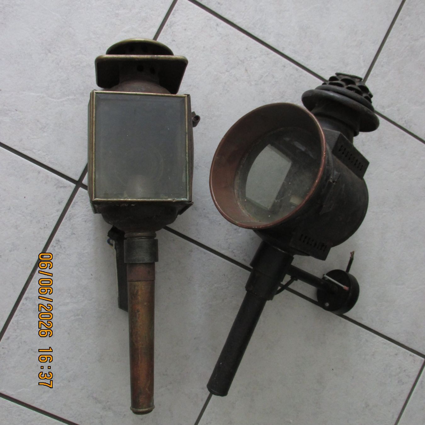 Lampade: Antike Kutschenlampen, 2 Stk., Nostalgie – Usato da Galgenen venduto da Forflowers