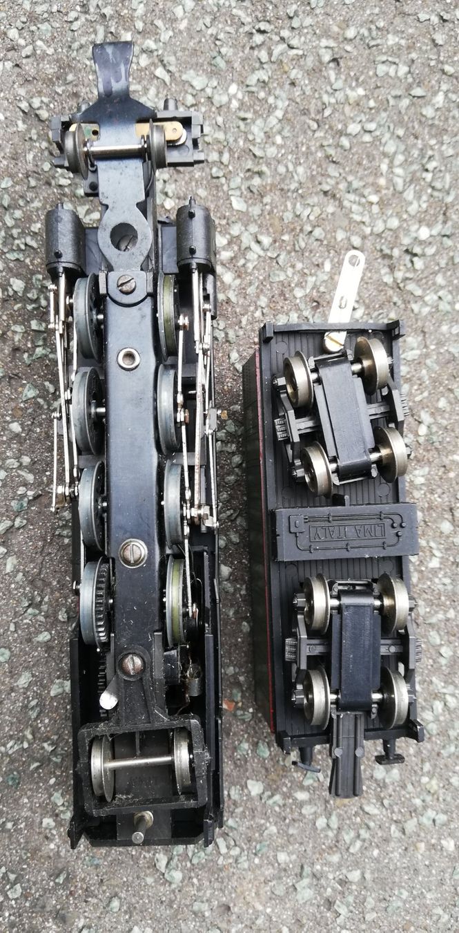 Lima Modellini di ferrovie: Lima Lok mit Tender ab 1Fr. – Difettoso da Thun venduto da Matthias72 4
