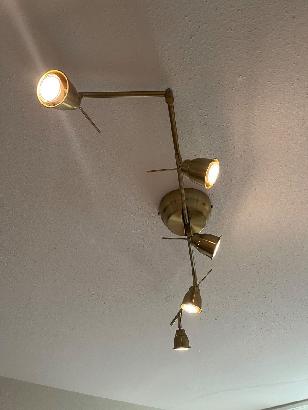 Ikea Kronleuchter & Deckenlampen: IKEA Lampe (Barometer) Deckenschiene mit 5 Spots – Gebraucht aus Zürich von oli_y6vc 1