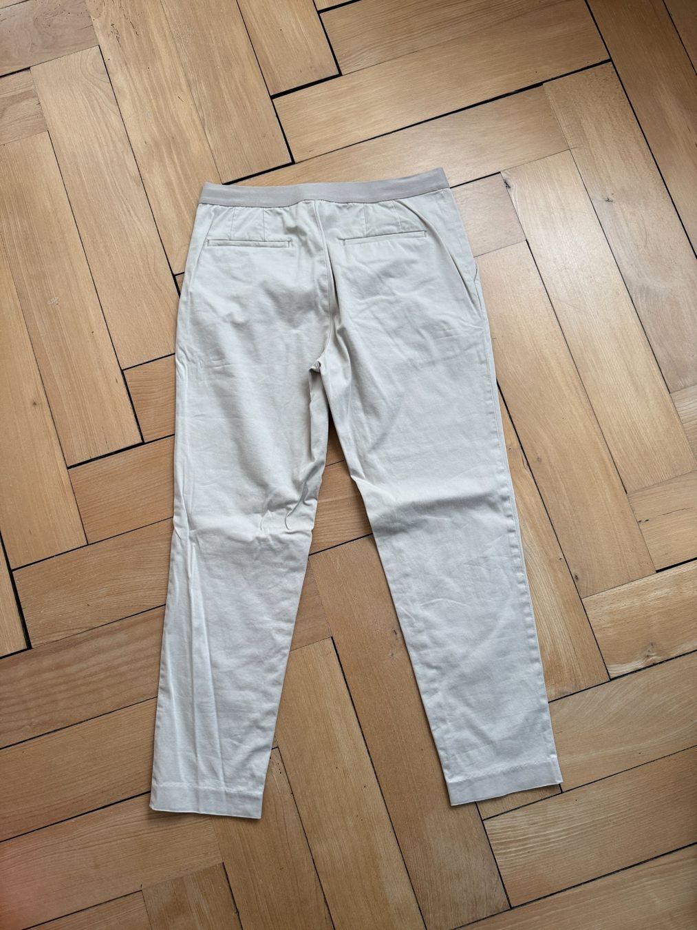 Uniqlo Hosen: UNIQLO - Hose beige M – Gebraucht aus Zürich von Diazaio 2