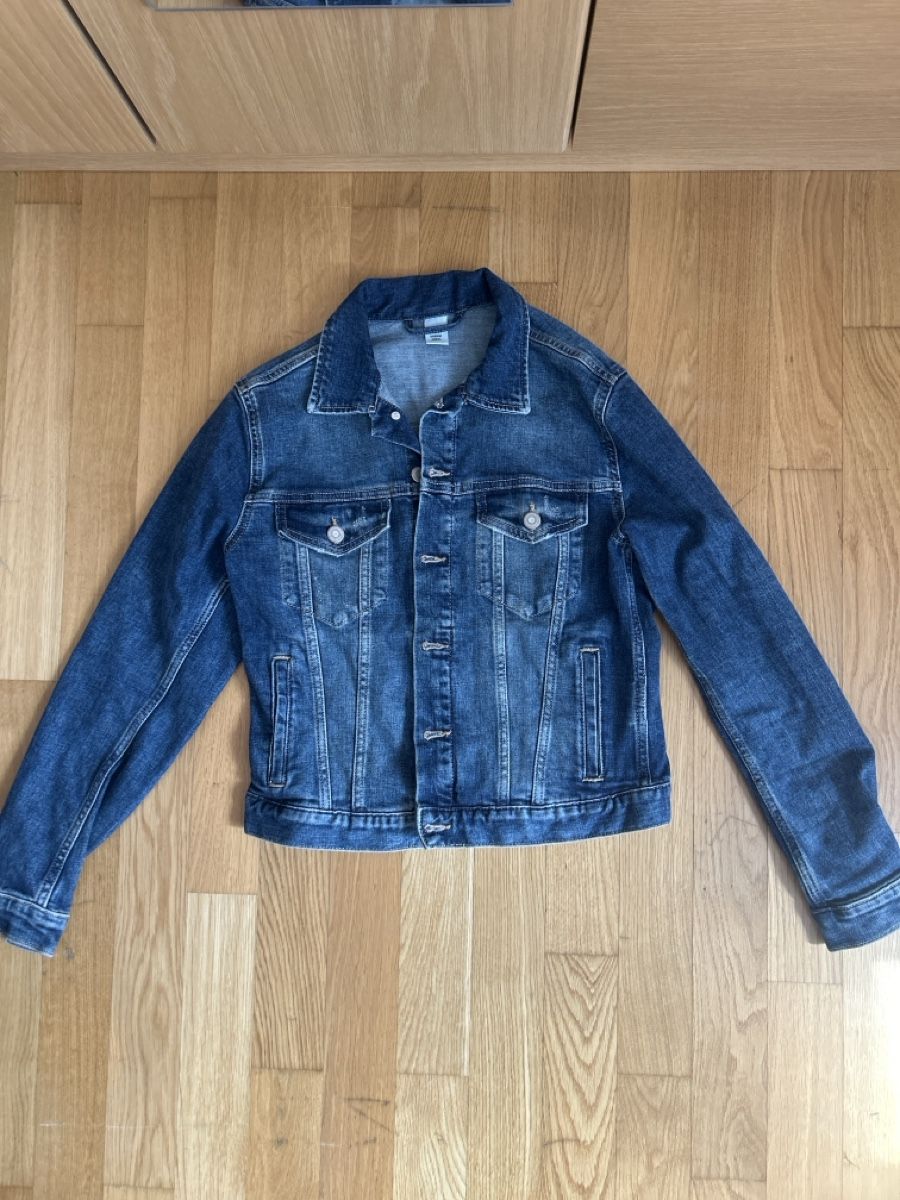 H&M Giacche: Jeansjacke – Usato da Alterswil FR venduto da kat_cfw8