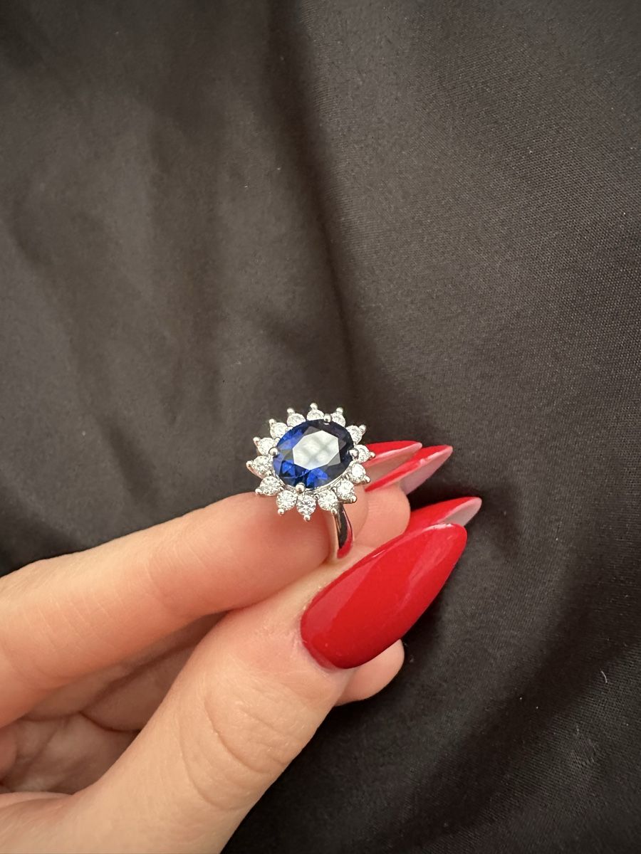 Anelli: Wunderschöner Ring mit blauem Stein – Nuovo (secondo la descrizione) da Luzern venduto da alb_g6yd