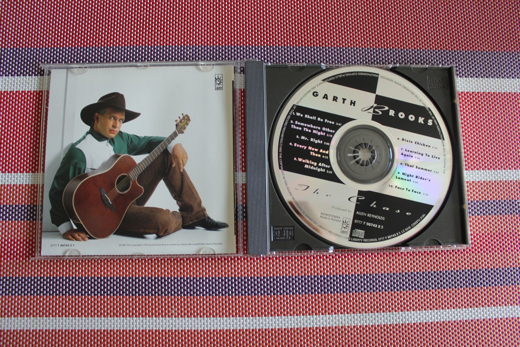 CD: The Chase von Brooks,Garth | CD | – Usato da Geroldswil venduto da CD-Verkauf-2022 1