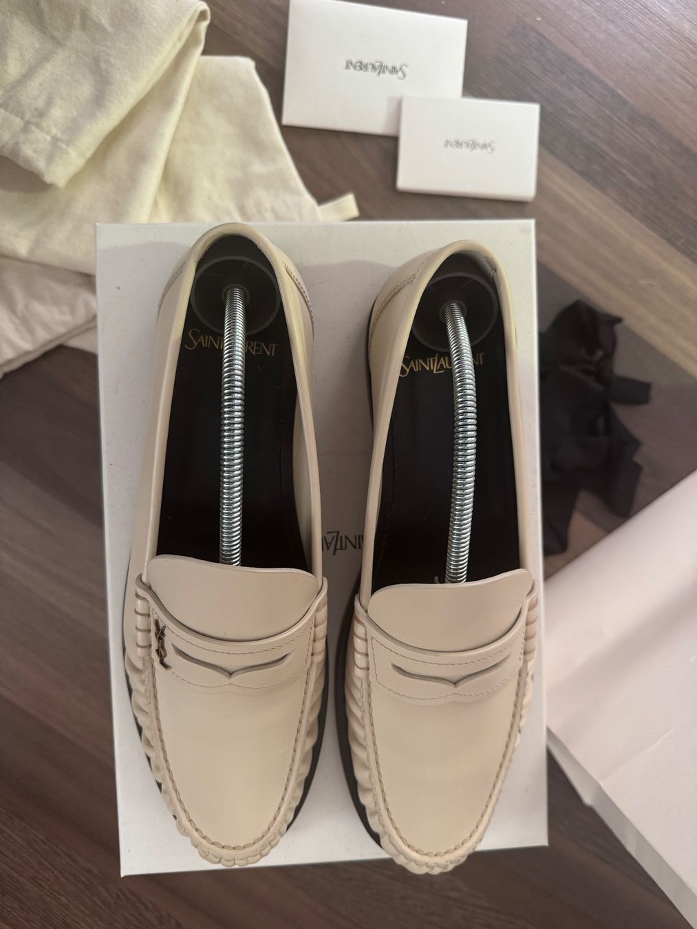Saint Laurent Damenschuhe: Saint Laurent Schuhe – Gebraucht aus Baden von Clauudiaaa 8