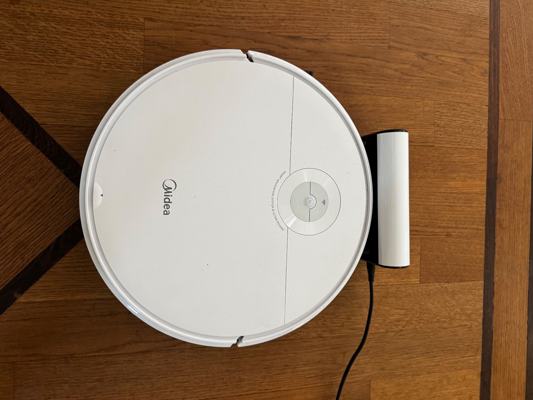 Midea Aspirateurs & Accessoires: Vacuum Cleaner Roboter Midea M-I5C-W – D'occasion à Bassersdorf par Gwaeggi47 2