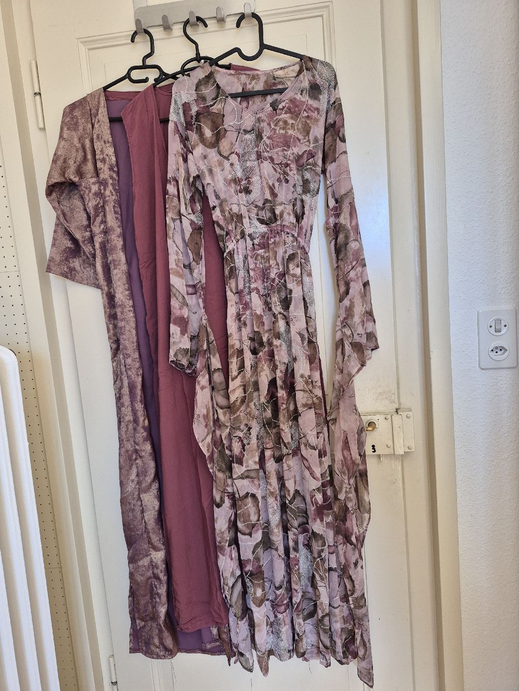 Vestiti: Traditionelles kurdisches Kleid – Usato da Beatenberg venduto da eli_7qpf