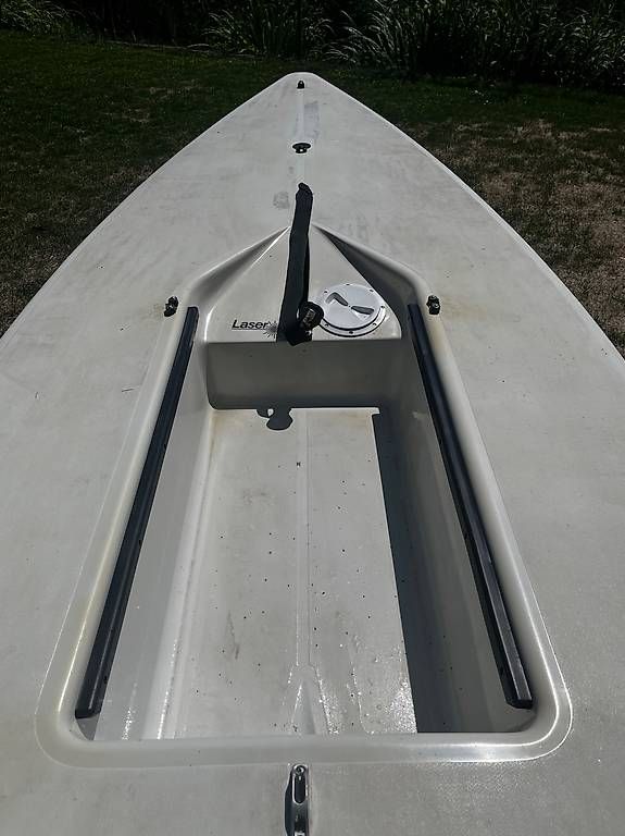 Laser Barche: Laser Segelboot – Usato da Bern venduto da vinzfr 3