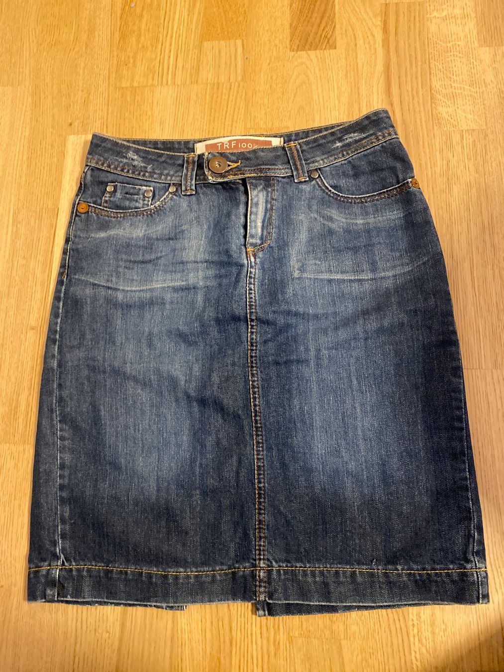 Zara Gonne: Jeansrock, Gr. 38 – Usato da Oberglatt ZH venduto da Capsici