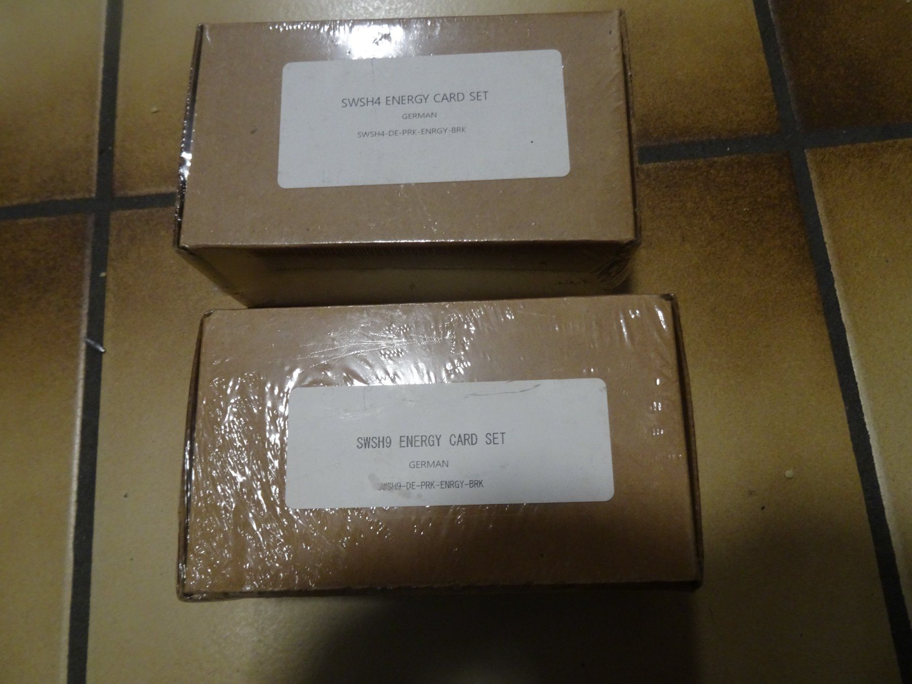 Pokémon Carte collezionabili: Pokemon TCG Basic Energy Energie Box 900 Karten – Usato da Olten venduto da Disc-Ausverkauf 1