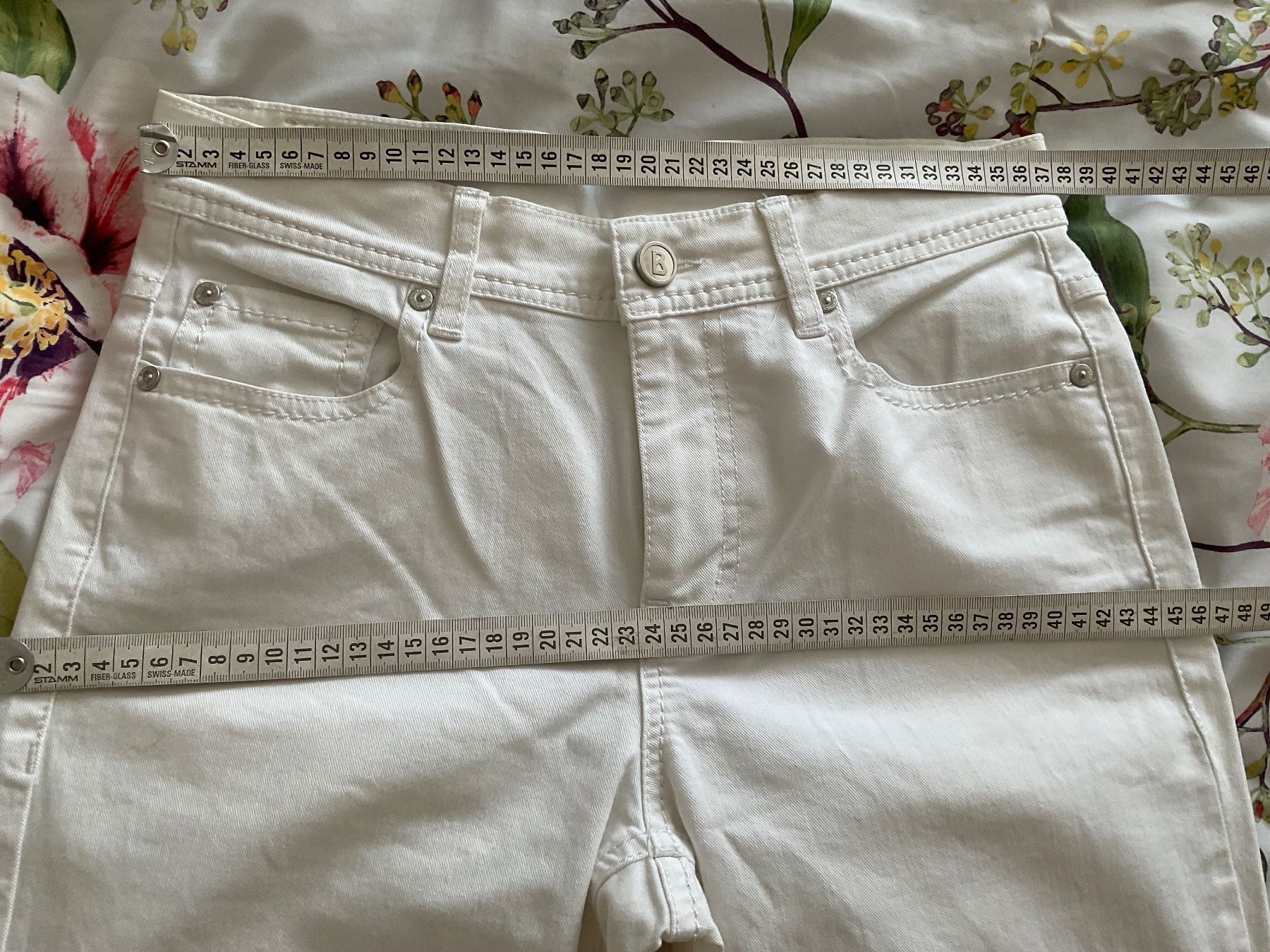 Bogner Jeans: BOGNER Jeans Hose Gr S / 36 weiss – Nuovo (secondo la descrizione) da Urdorf venduto da alda02 5
