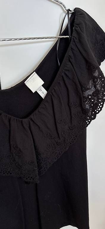 T-shirt: Magliettina H&M – Usato da Locarno venduto da Tiz89 1