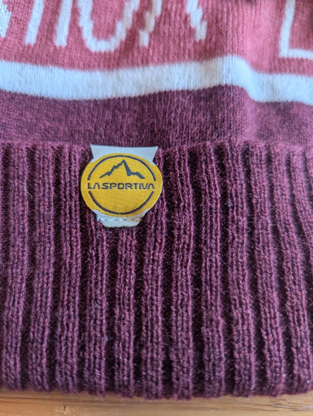 La Sportiva Copricapi, berretti & cappellini: La Sportiva Beanie Bordeaux – Nuovo (secondo la descrizione) da Stans venduto da angelajanequick 2