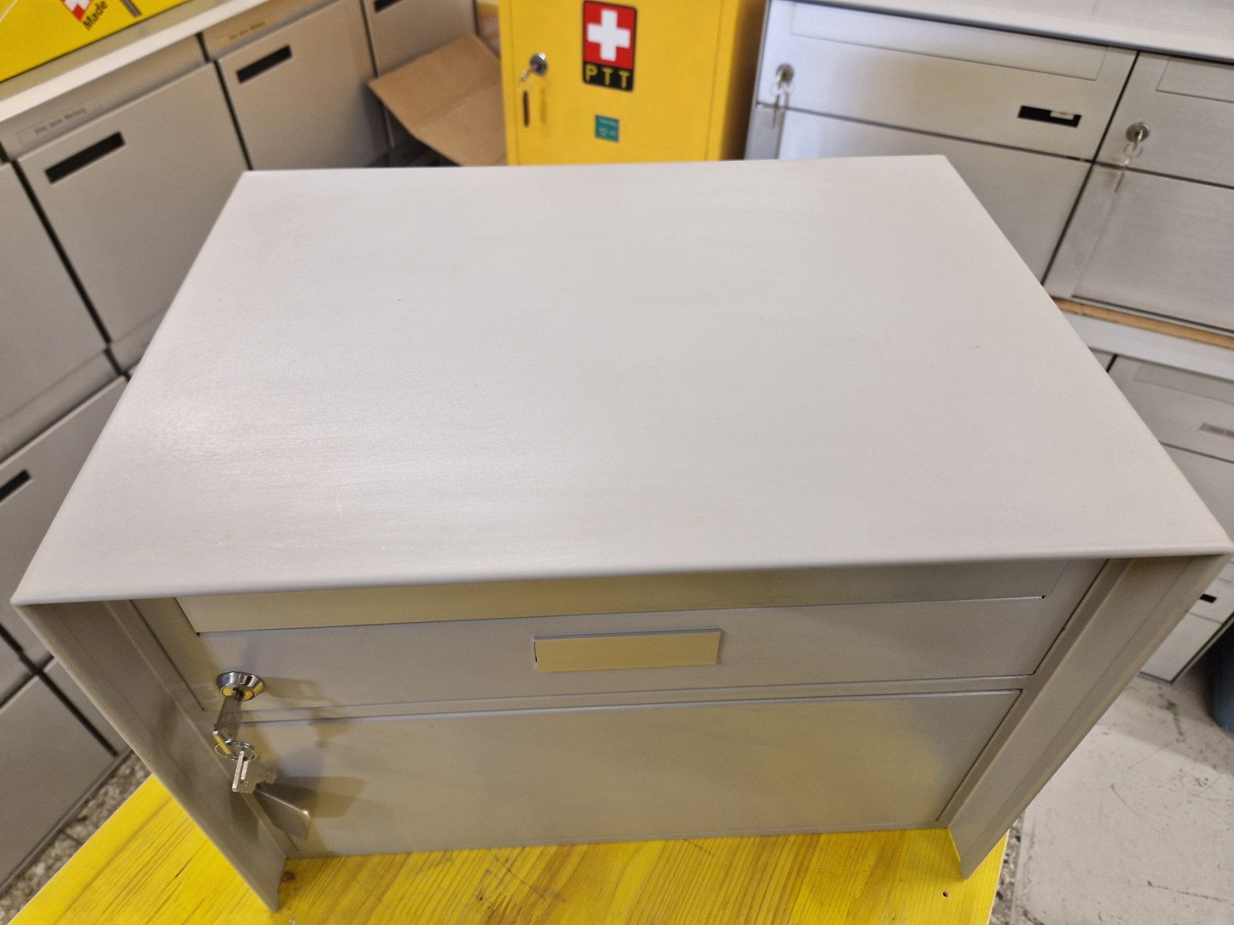 Sonstiges für Haushalt & Wohnen: Briefkasten ( Huber ) – Gebraucht aus Wiler b.Utzenstorf von bamaa-shop 3