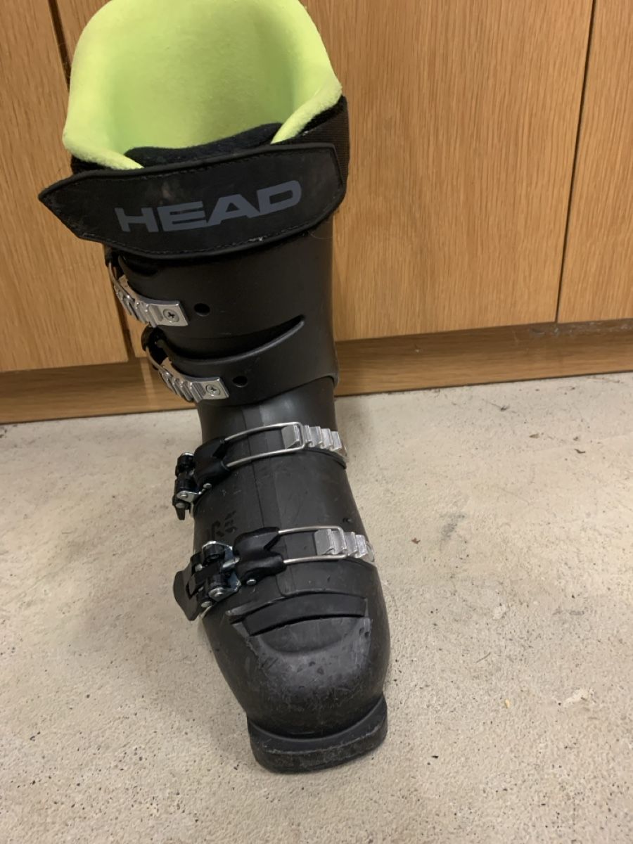 Head Scarpe da uomo: Head Skischuhe Kore 60 Junior - Grösse 26/26.5- – Usato da Langenthal venduto da Markymarky