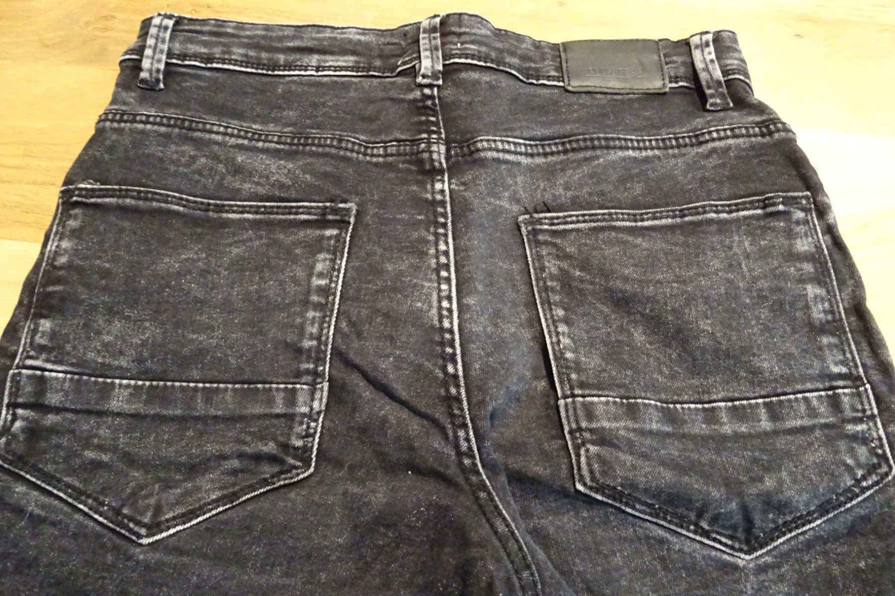Pantaloni: wie neu: Shorts Gr. 38 von Pull&Bear – Nuovo (secondo la descrizione) da Urtenen-Schönbühl venduto da Chaeppeler 2