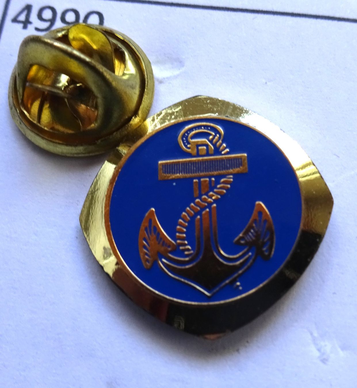 Plaketten & Abzeichen: Pin BLAU ANKER  Schiff Apotheke – Gebraucht aus Utzenstorf von BUtter81