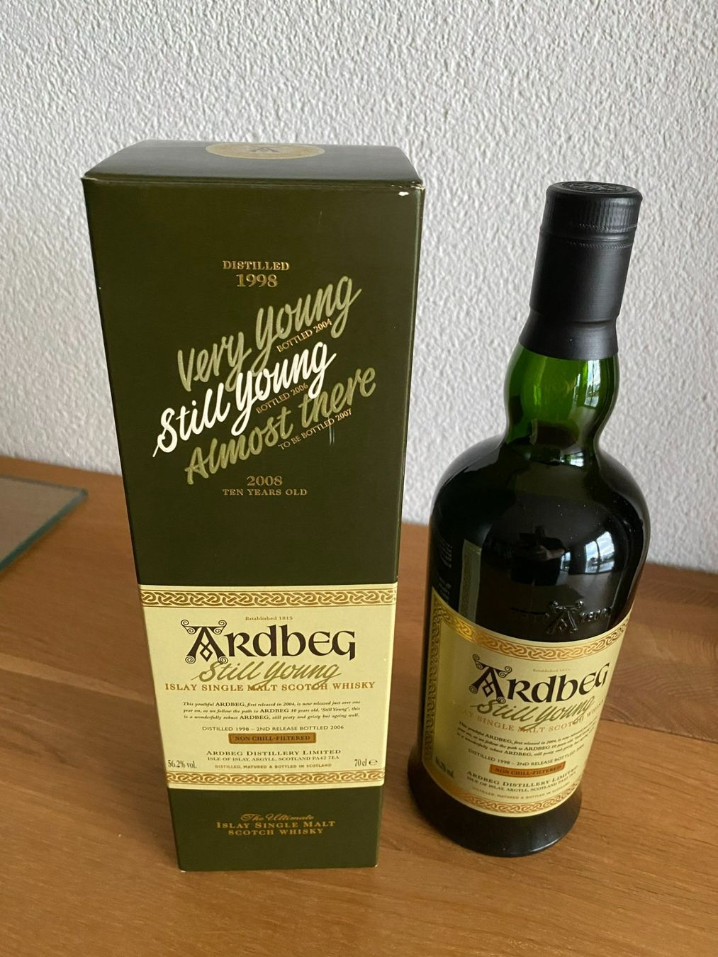 Ardbeg Spirituosen: Ardbeg Still Young / Rarität – Neu und originalverpackt aus Rüttenen von Enboe