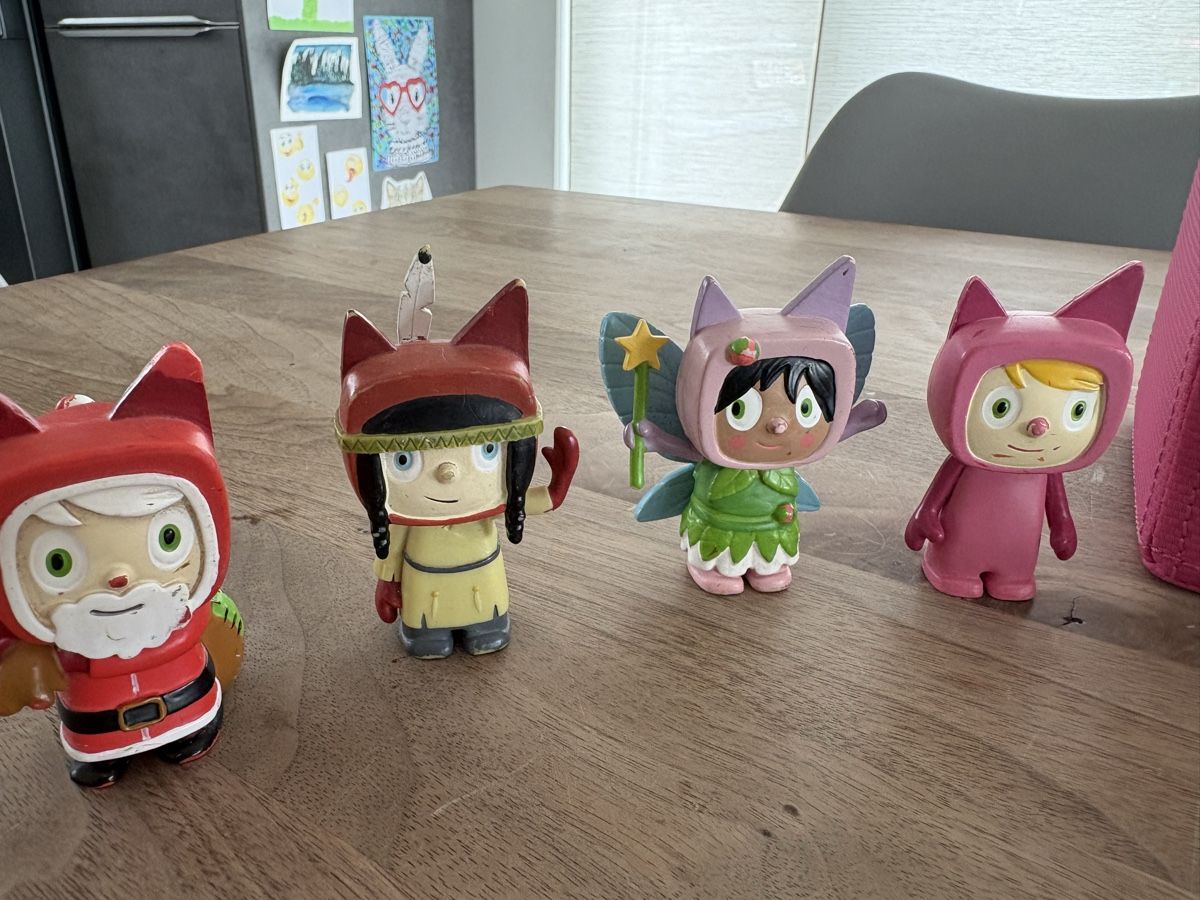 Tonies Jouets: Toniebox inkl. 8 Figuren – D'occasion à Uetendorf par raybee 1