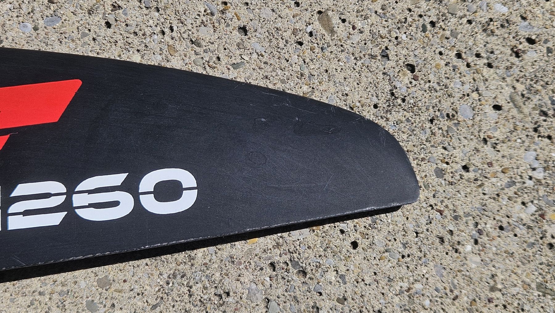 Sabfoil Surfboards & Schwimmbrette: Sabfoil Leviathan Pro 1260 – Gebraucht aus Zuzwil SG von ToWaBu 3