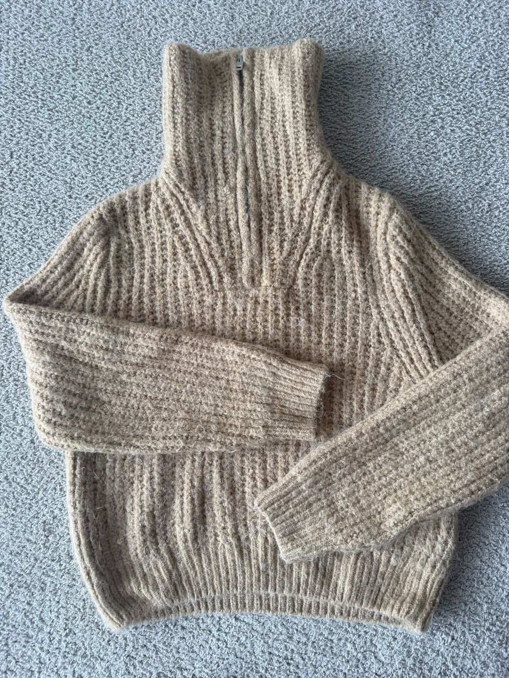 Zara Maglioni & Felpe: Zara Winterpulli 11-12 - Gr. 152 – Usato da Rapperswil SG venduto da cw30042006 2
