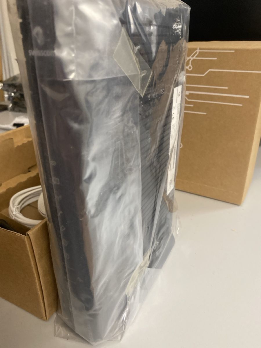 Swisscom Modems & Router: Swisscom Centro Business 2 Originalverpackt – Neu und originalverpackt aus Hauenstein von chri_kl 1