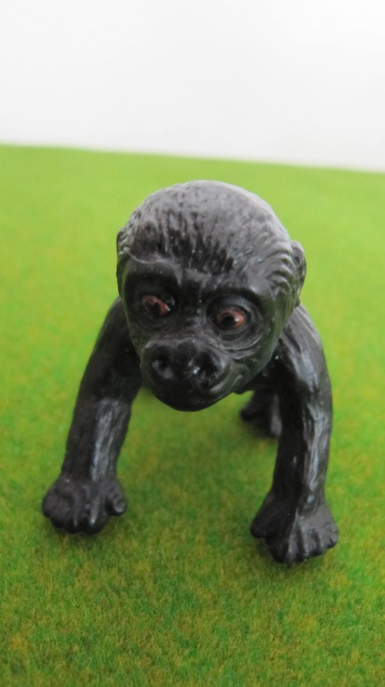 Schleich Giocattoli: Schleich Gorilla mit Baby – Usato da Brunnen venduto da Kiwiland1 2