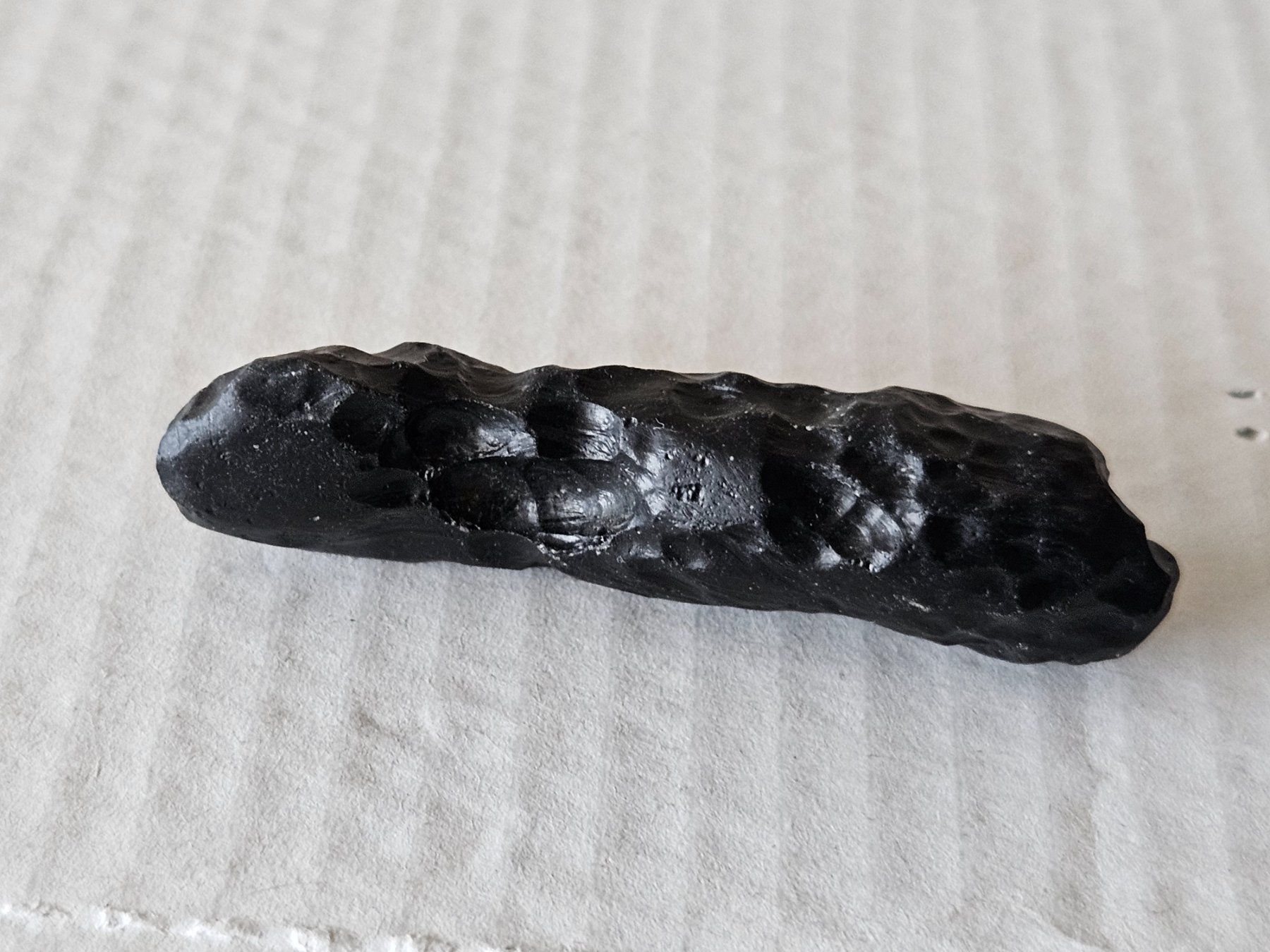 Minerali & Pietre curative: Tektit Indochinit Einschlag Meteorit 20g Meteoriteneinschlag – Usato da Kloten venduto da Euroasia 3