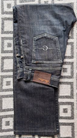 Hochwertige Herrenjeans-Kollektion