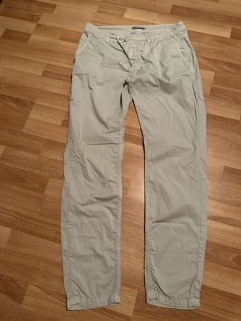 DRYKORN Hose, Grösse 32/34 grau einf. Bundweite ca. 43 cm
