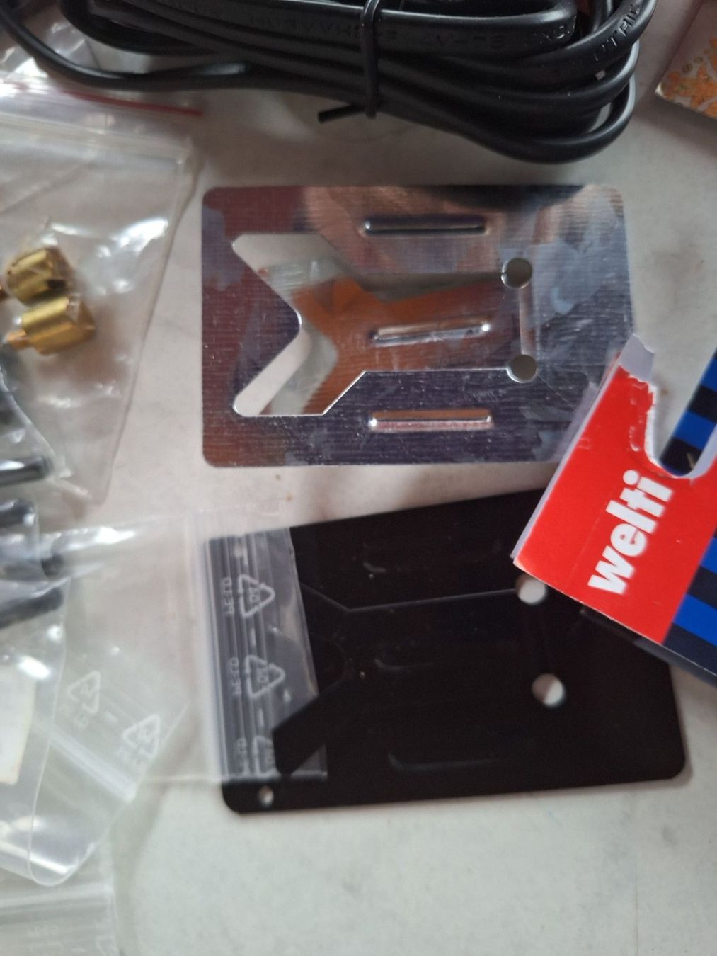 Kit bricolage: BASTELN - STRASS VAKUUM APPLIKATOR – Nuovo (secondo la descrizione) da Huttwil venduto da Kunterbuntli 7